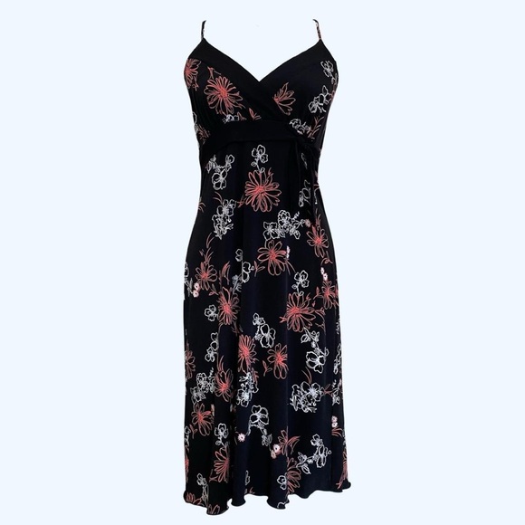 Dresses & Skirts - Floral Y2K Black and Pink Women's Summer Cami Babydoll Dress
